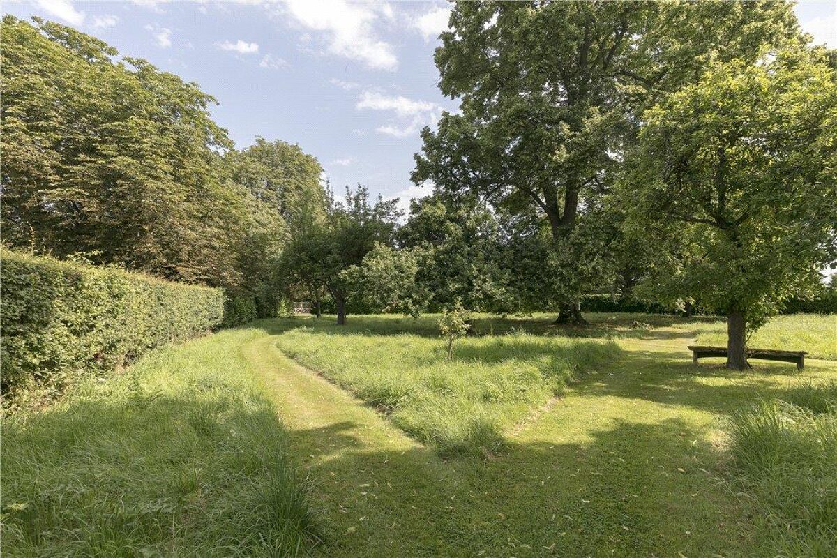 house for sale in Priory Lane, Broad Marston, StratforduponAvon