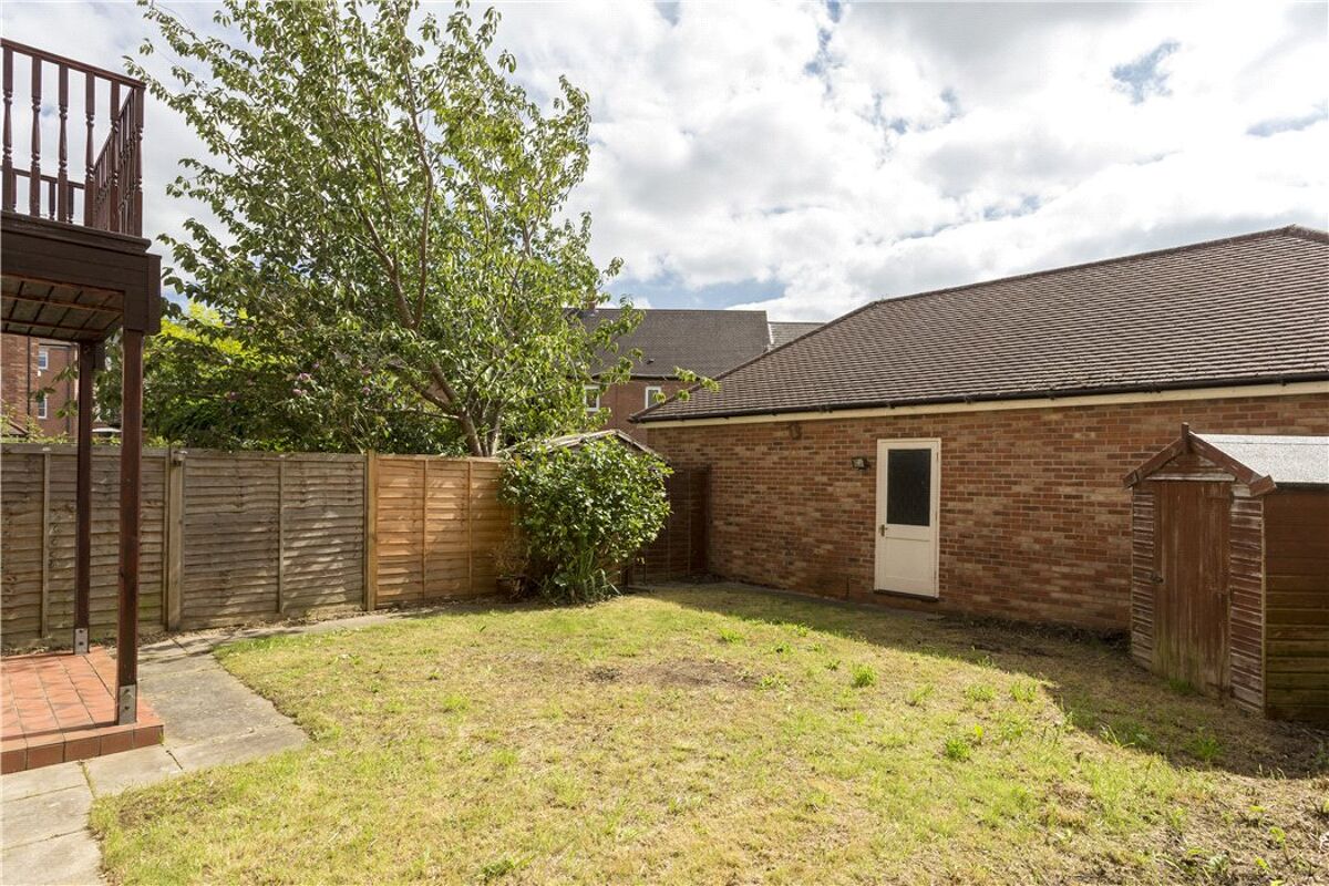 town house for sale in Congreve Way, StratforduponAvon, CV37 STR190271 Knight Frank