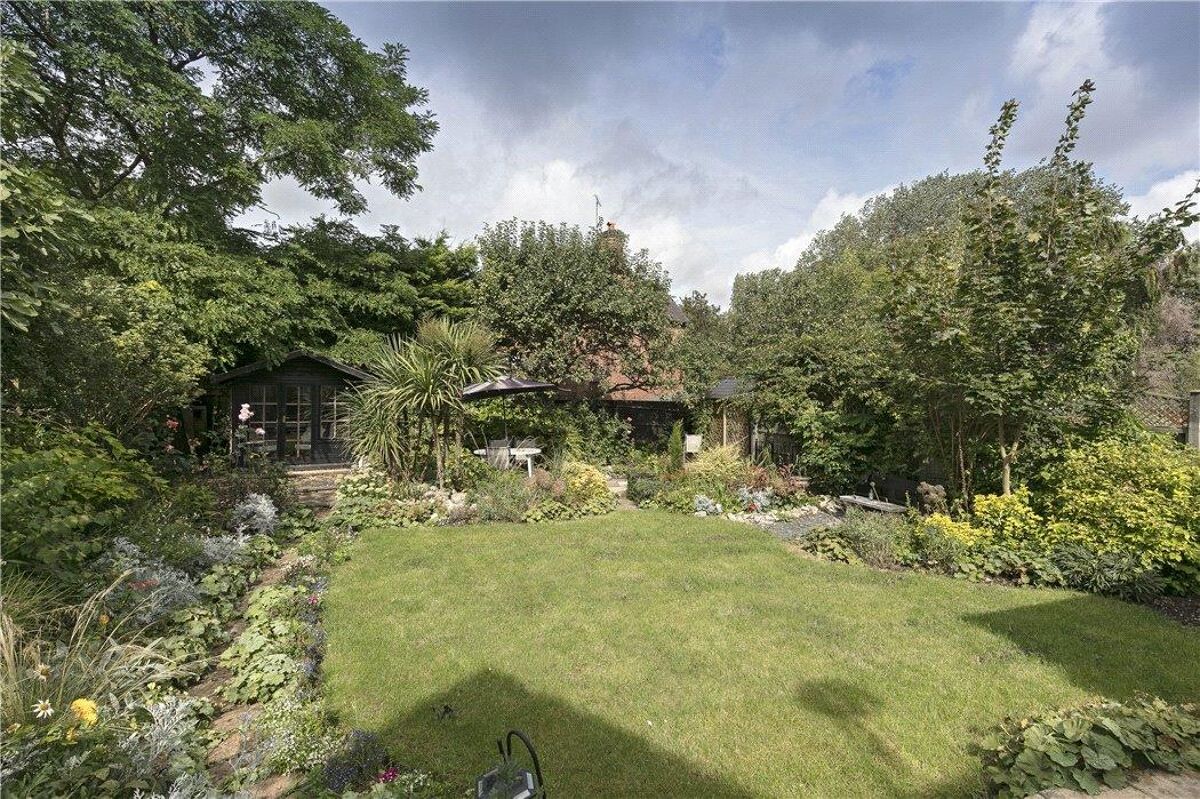 house for sale in Banbury Road, Southam, Warwickshire, CV47 STR190316