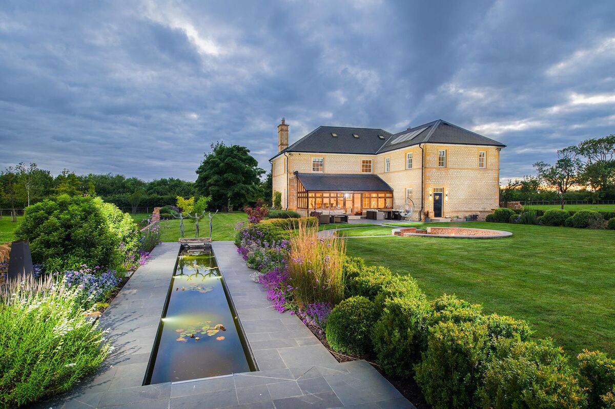 house for sale in Ilmington, Warwickshire, CV36 STR190318 Knight Frank