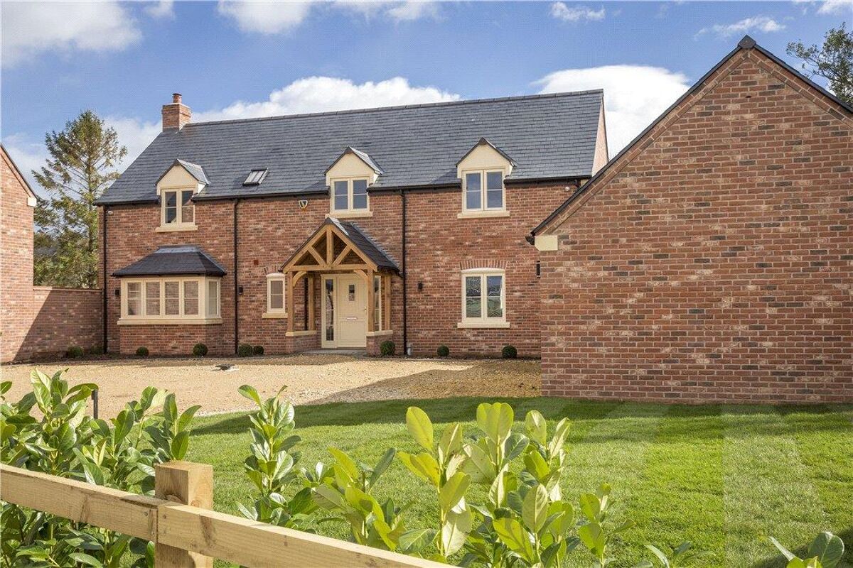 house for sale in Vine Court, High Street, Mickleton, Chipping Campden