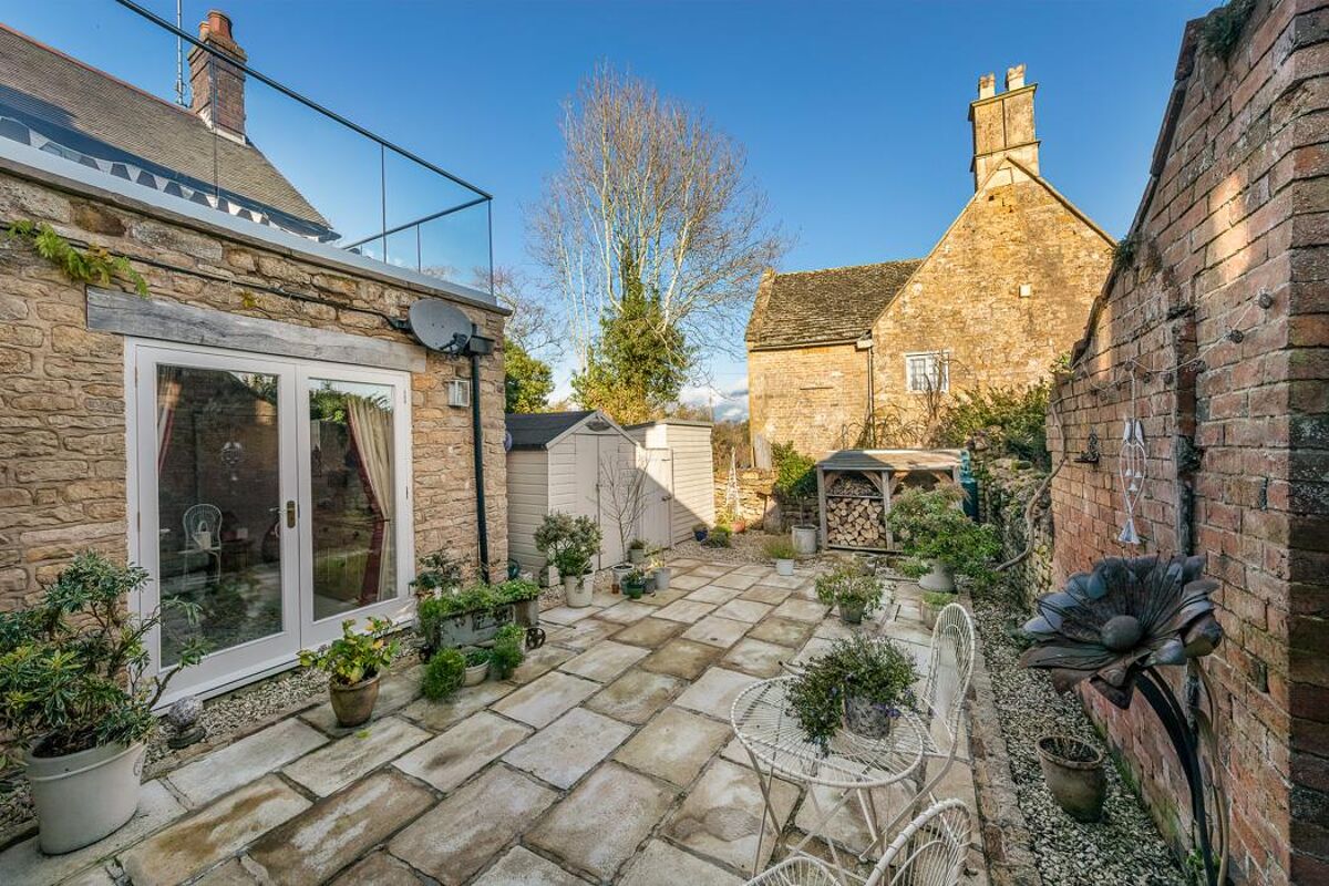 house for sale in SuttonUnderBrailes, Banbury, OX15 STW012033027