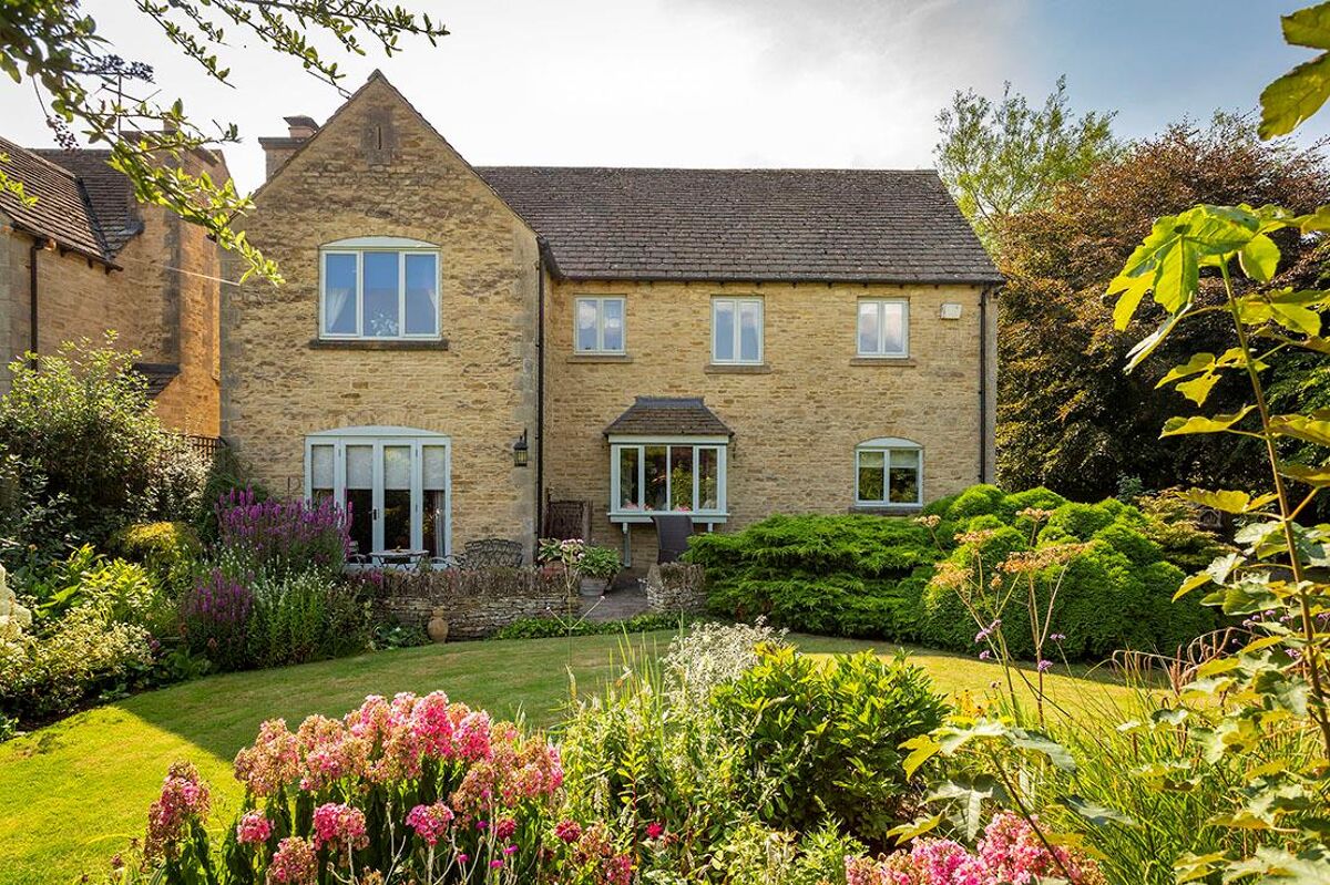 house for sale in Embrook, Oddington, MoretoninMarsh, Gloucestershire