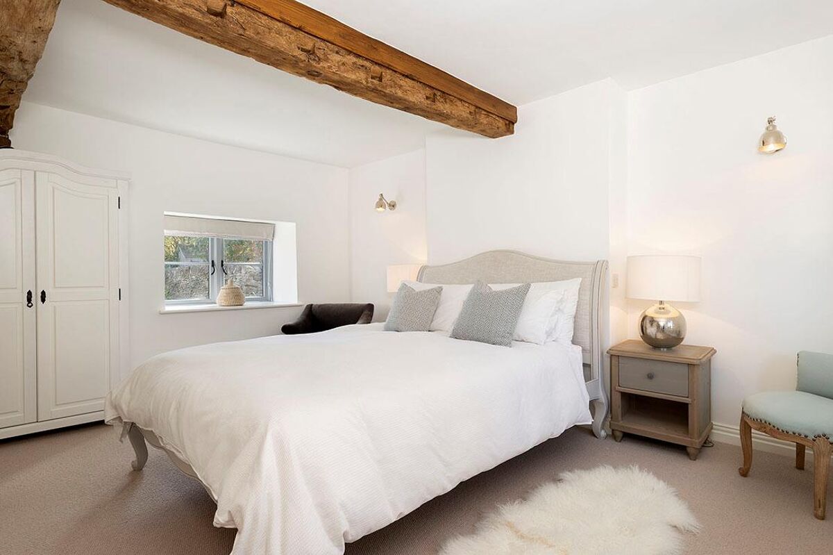 house for sale in Manor Farm Cottage, Donnington, MoretoninMarsh