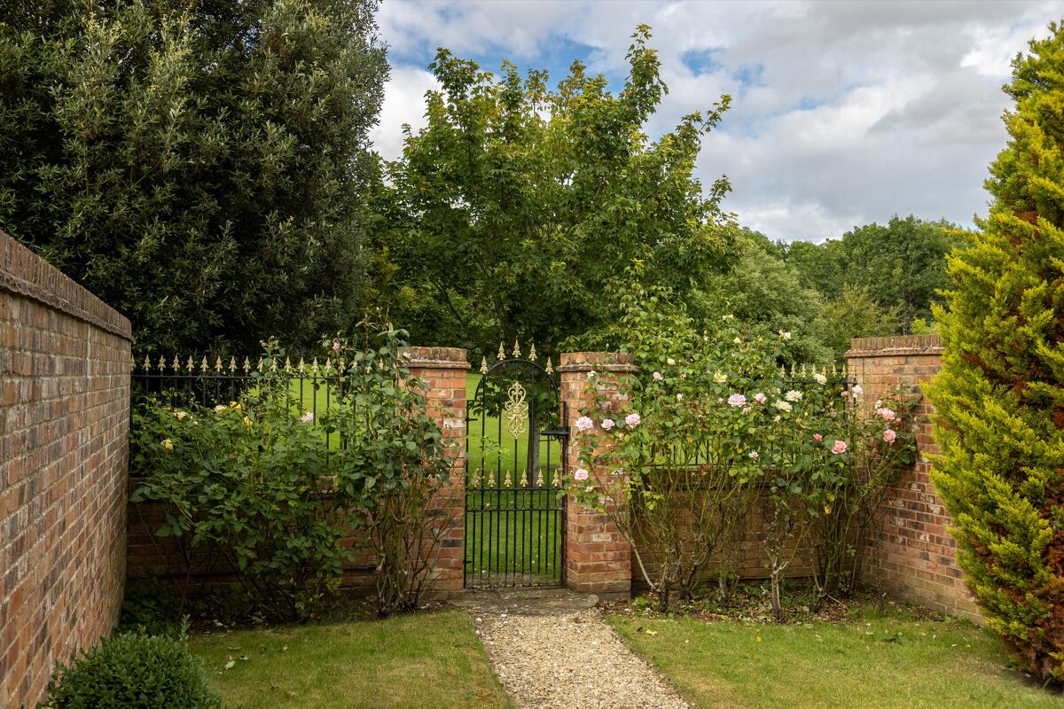 house for sale in Churchill Square, Northwick Park, Blockley, MoretoninMarsh, Gloucestershire