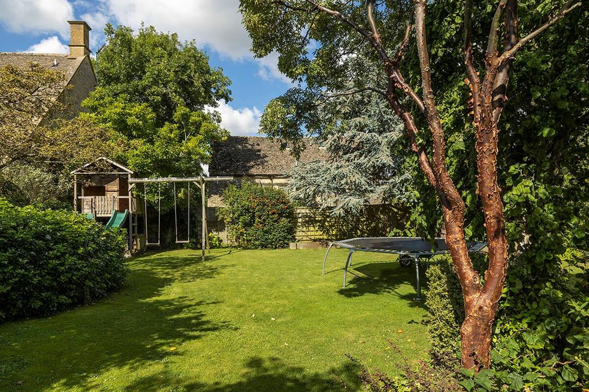 house for sale in Chapel Street, Broadwell, MoretoninMarsh