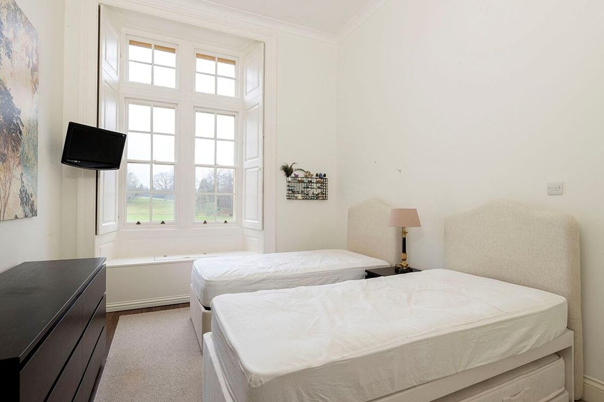 flat for sale in Sherborne, Cheltenham, Gloucestershire, GL54