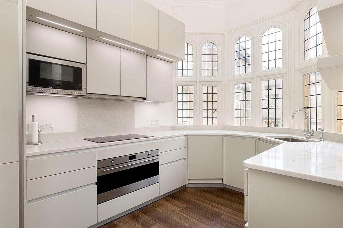 flat for sale in Sherborne, Cheltenham, Gloucestershire, GL54