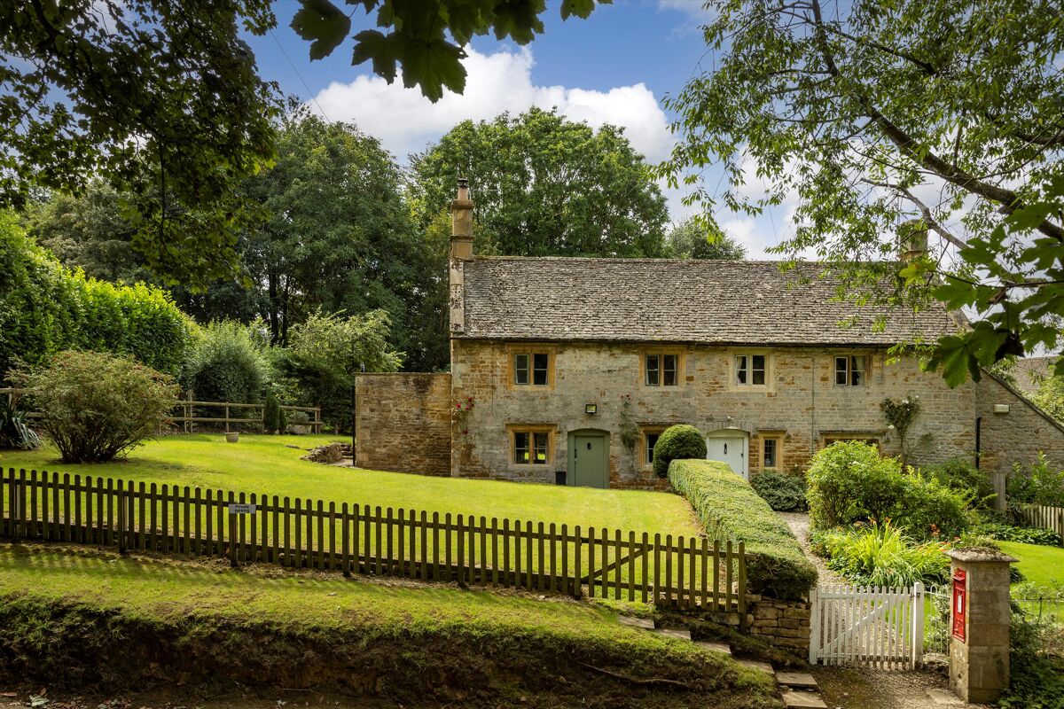 cottage for sale in Chastleton, MoretoninMarsh, Oxfordshire, GL56