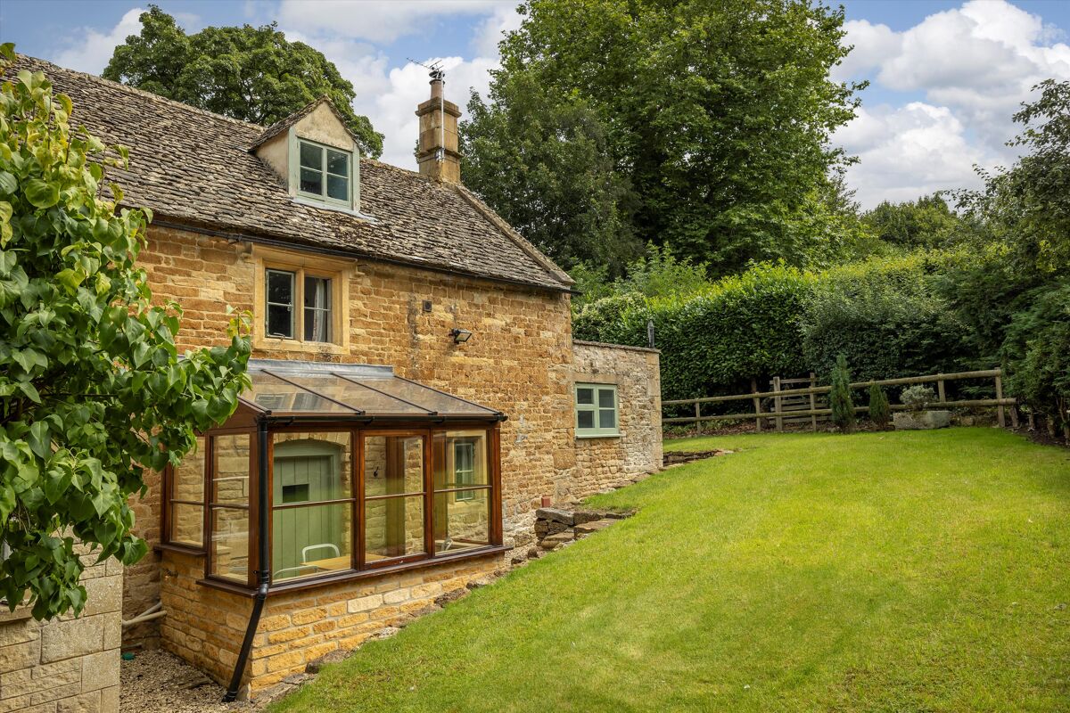 cottage for sale in Chastleton, MoretoninMarsh, Oxfordshire, GL56