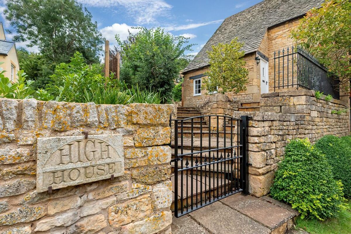 house for sale in Sheep Street, Chipping Campden, Gloucestershire, GL55