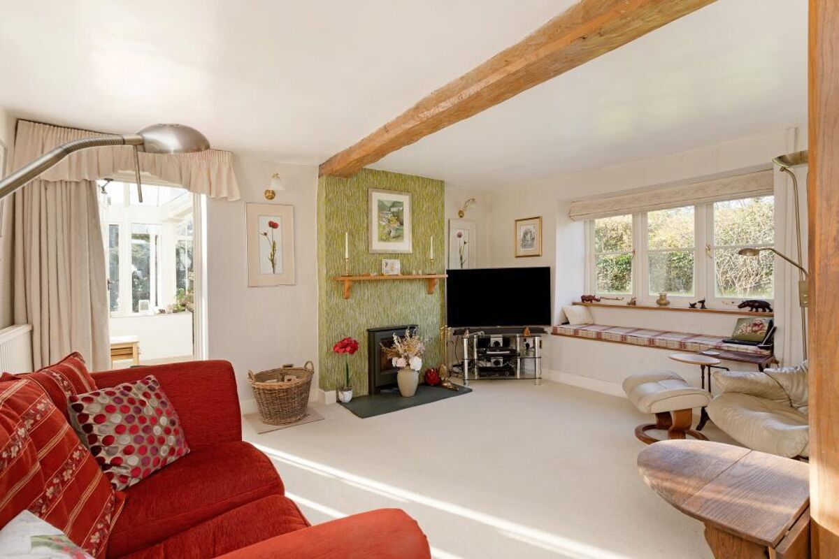 house for sale in Wheelwright House, Long Compton, Warwickshire, CV36 STW012197437 Knight Frank