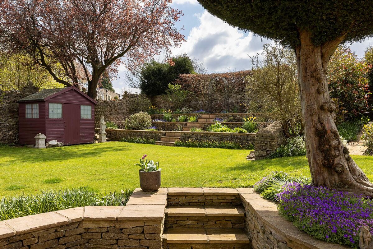 house for sale in Talbot Square, Stow on the Wold, GL54 STW012205784