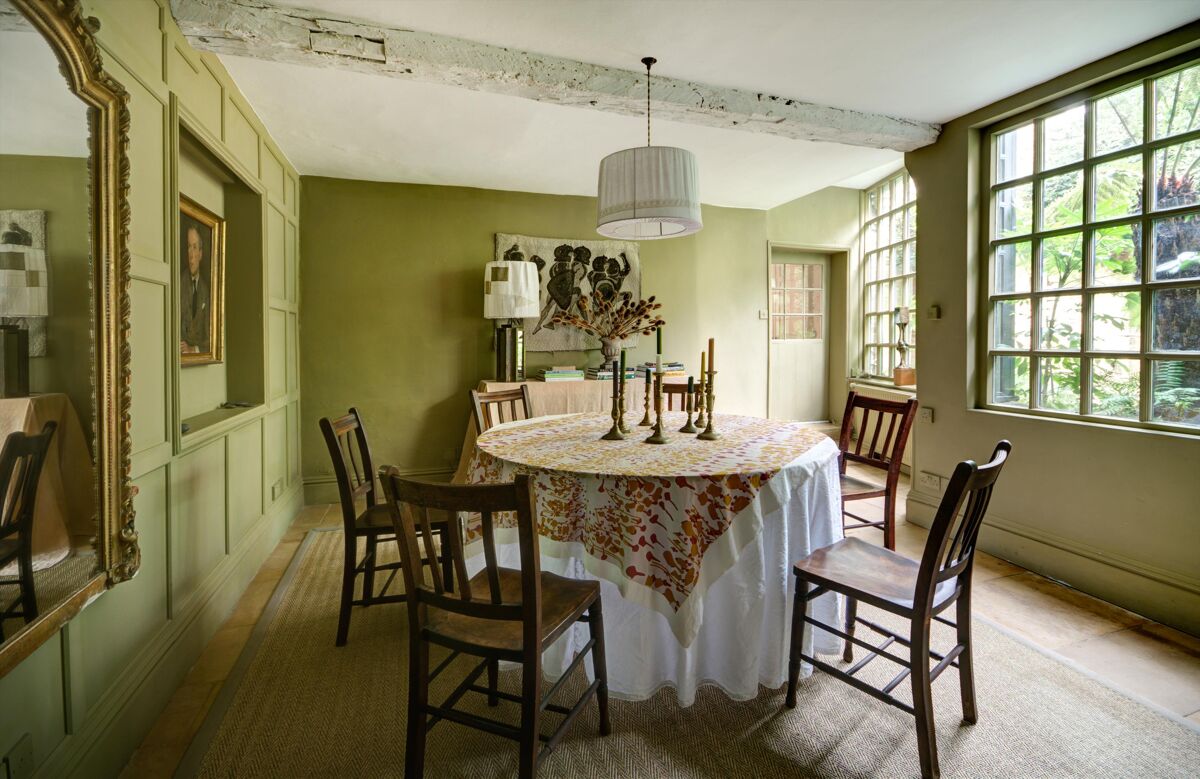 house for sale in Sheep Street, Burford, Oxfordshire, OX18