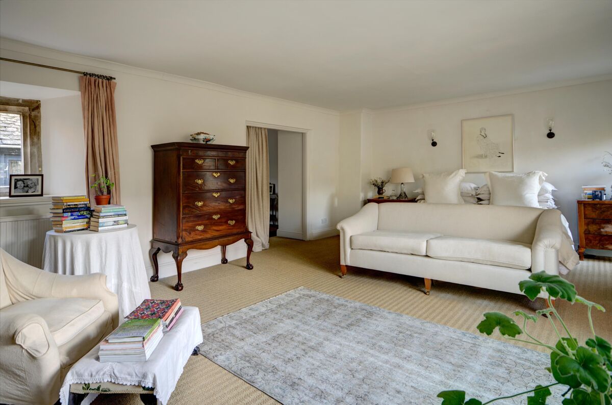 house for sale in Sheep Street, Burford, Oxfordshire, OX18