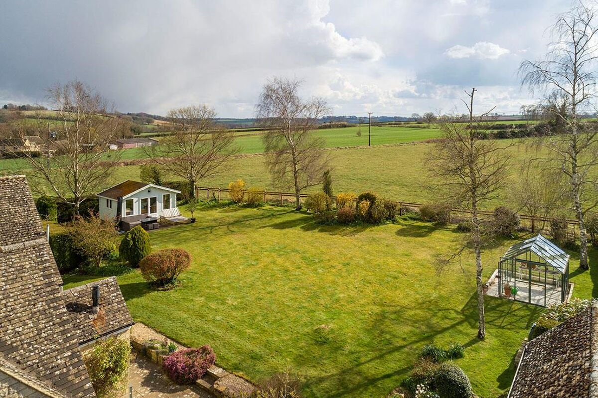 house for sale in Gloucestershire, GL54 STW012213876 Knight Frank