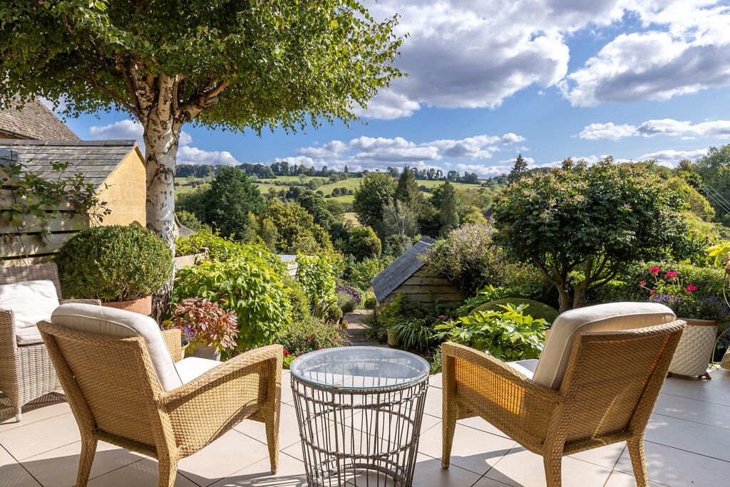 Image of High Street, Blockley, Moreton-in-Marsh, Gloucestershire, GL56