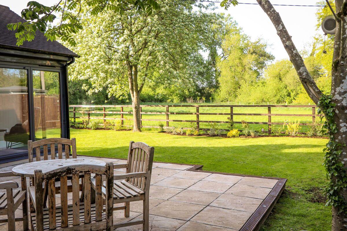 House for sale in BourtonontheWater, Cheltenham, Gloucestershire