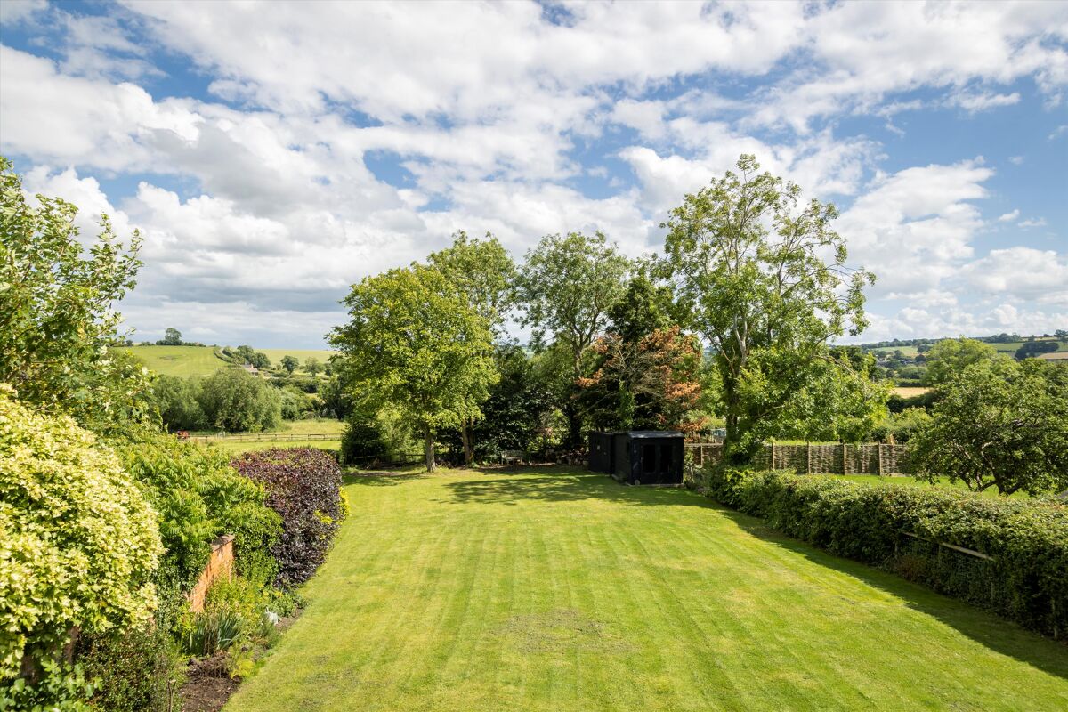 house for sale in Sutton under Brailes, Banbury, Warwickshire, OX15