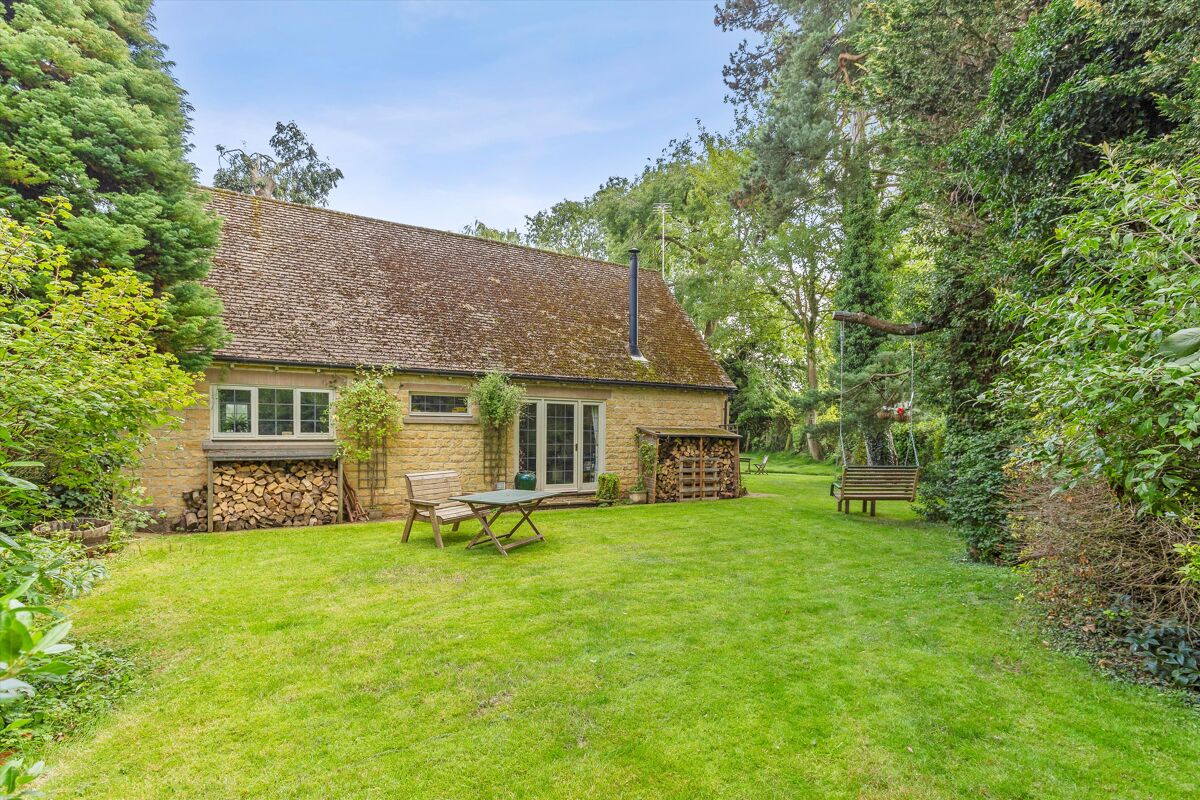 house for sale in Rivington Glebe, Little Compton, MoretoninMarsh