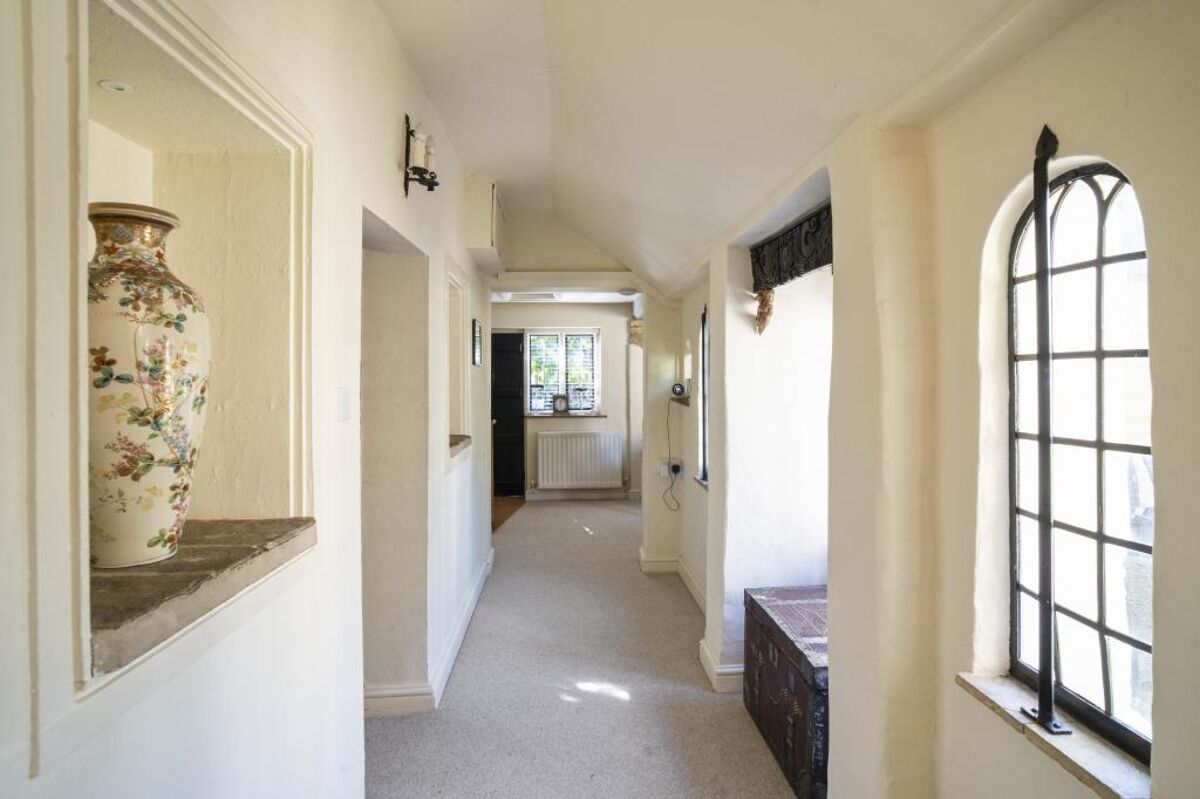 house for sale in Main Street, Long Compton, ShipstononStour