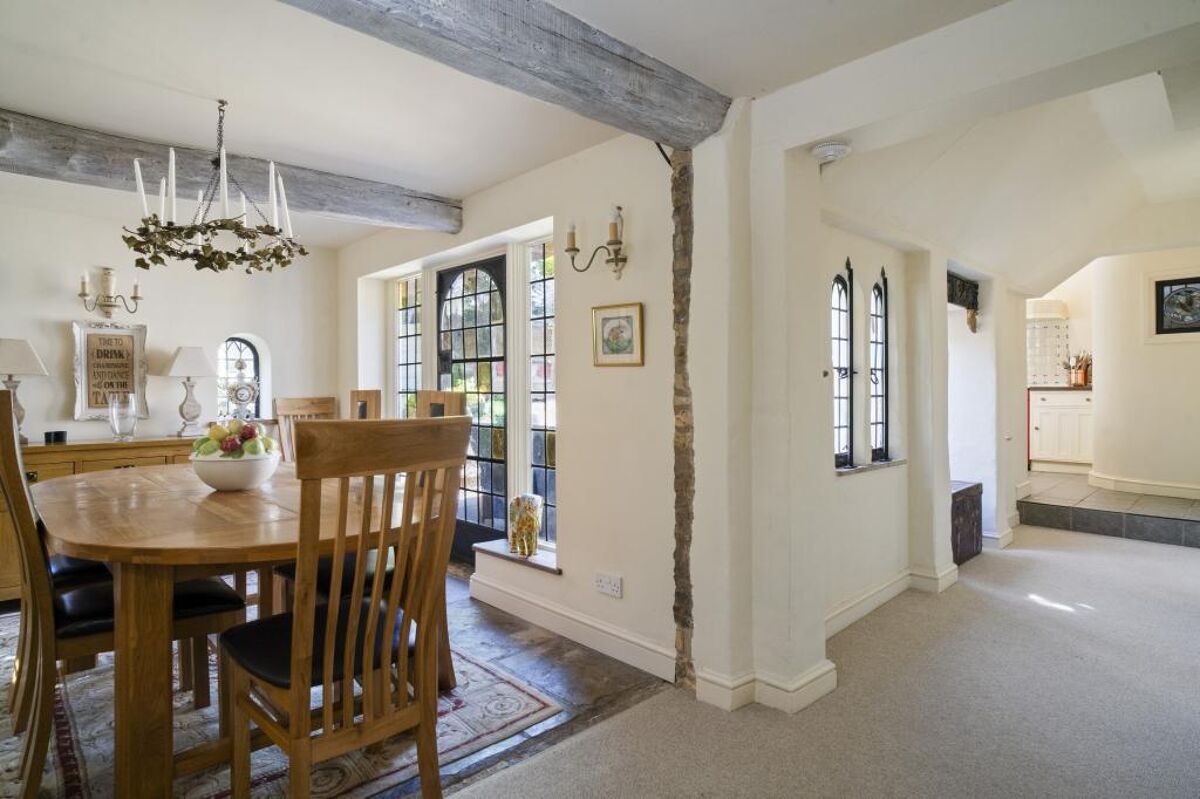 house for sale in Main Street, Long Compton, ShipstononStour