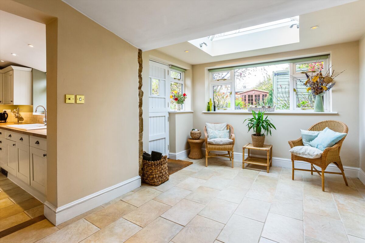 house for sale in West Street, Kingham, Chipping Norton, Oxfordshire, OX7 STW012341504