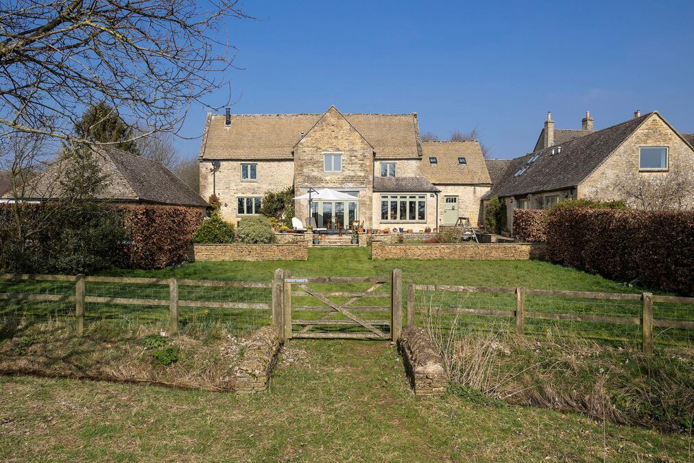 Image of Nr Cold Aston, Bourton-On-The-Water, Cheltenham, Gloucestershire, GL54
