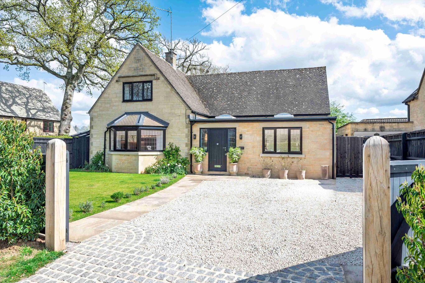 Image of Church Lane, Bledington, Chipping Norton, Gloucestershire, OX7