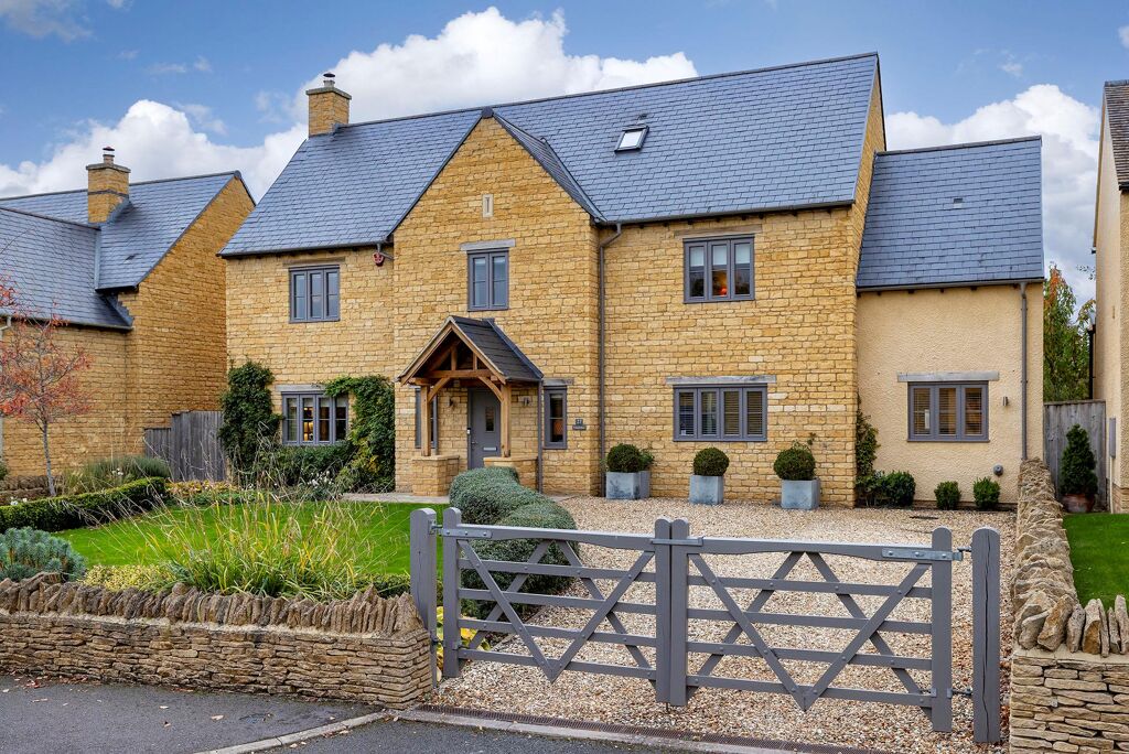 Image of Long Compton, Shipston-on-Stour, Warwickshire, CV36