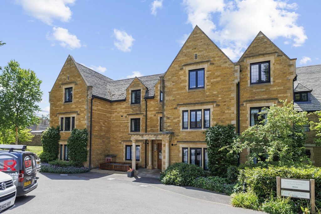 Image of Evesham Road, Stow on the Wold, Cheltenham, Gloucestershire, GL54