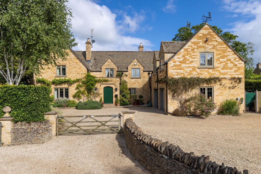 Image of Broadwell, Moreton-in-Marsh, Gloucestershire, GL56