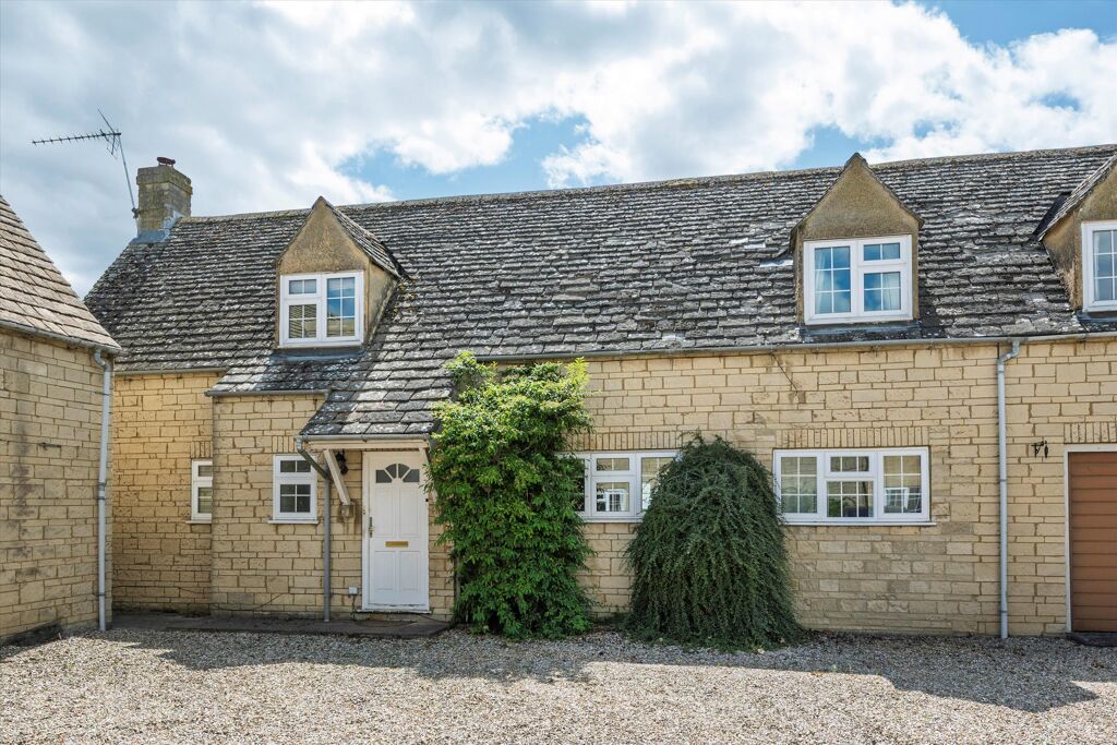 Image of St. Leonards Court, Bledington, Chipping Norton, Gloucestershire, OX7