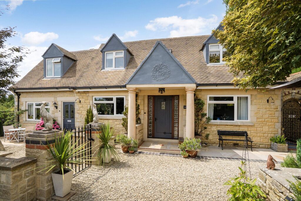 Image of Cooks Lane, Salford, Chipping Norton, Oxfordshire, OX7