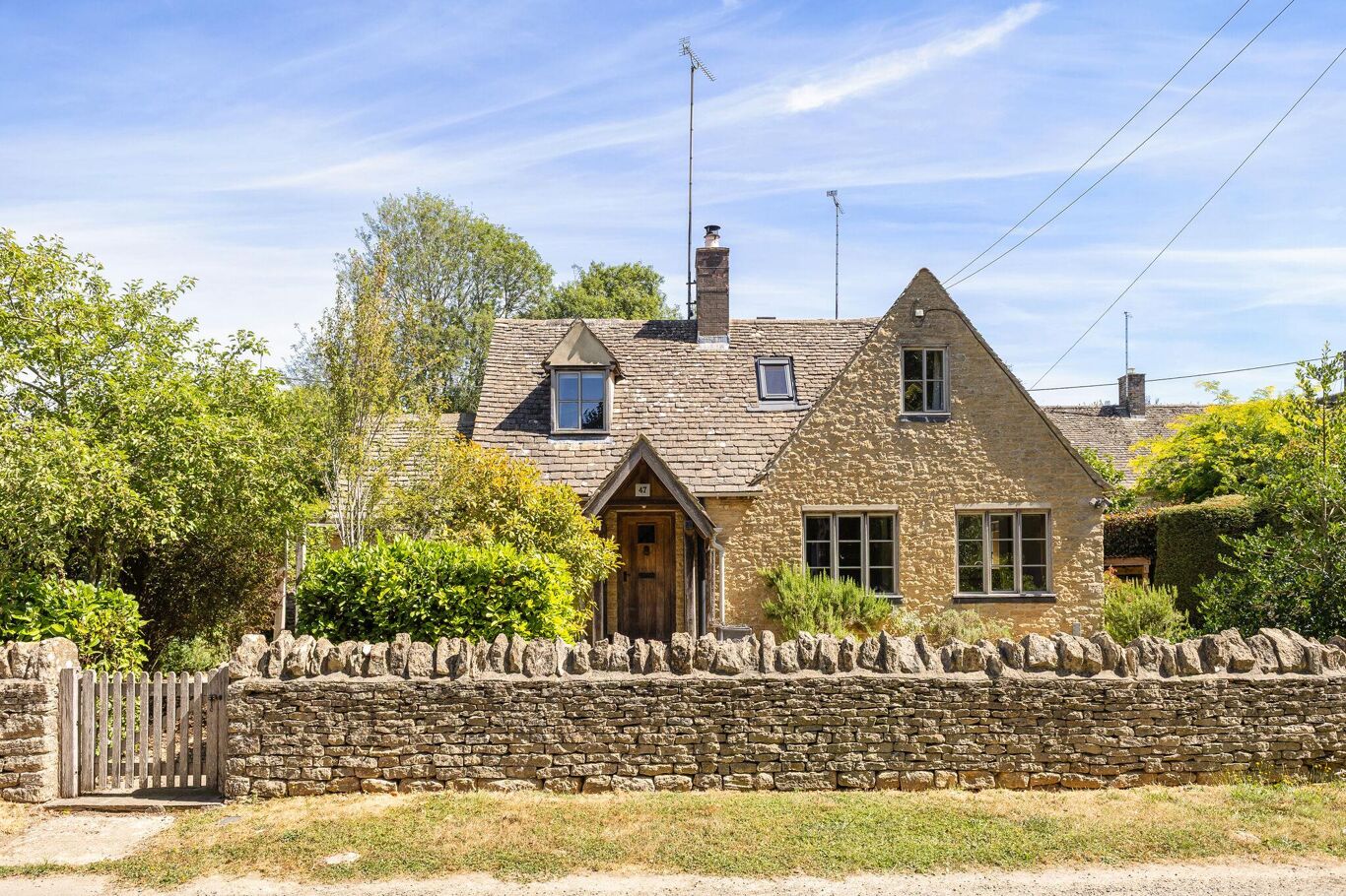 Image of Taynton, Burford, Oxfordshire OX18