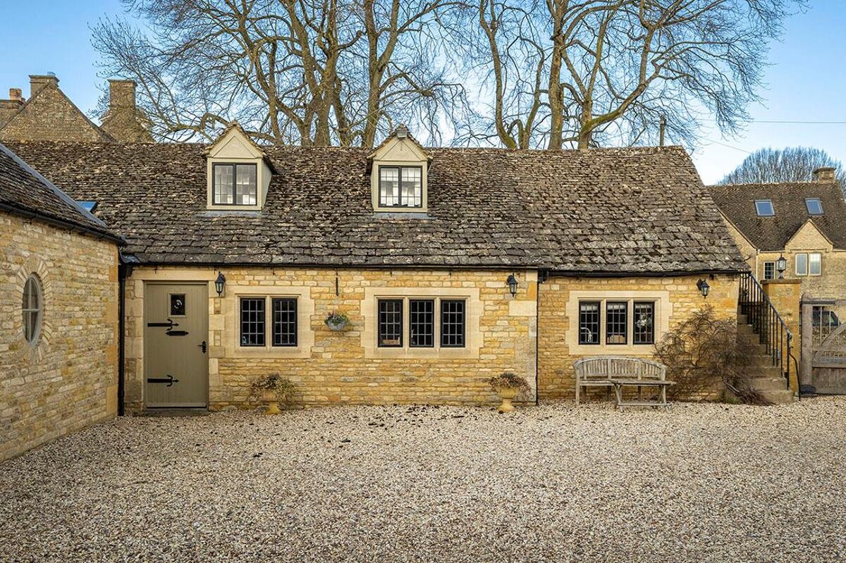 house for sale in Bow Lane, BourtonontheWater, Cheltenham