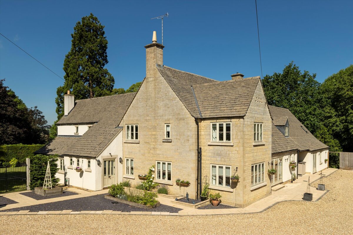 house for sale in Great Rissington, Gloucestershire, GL54 STW150065