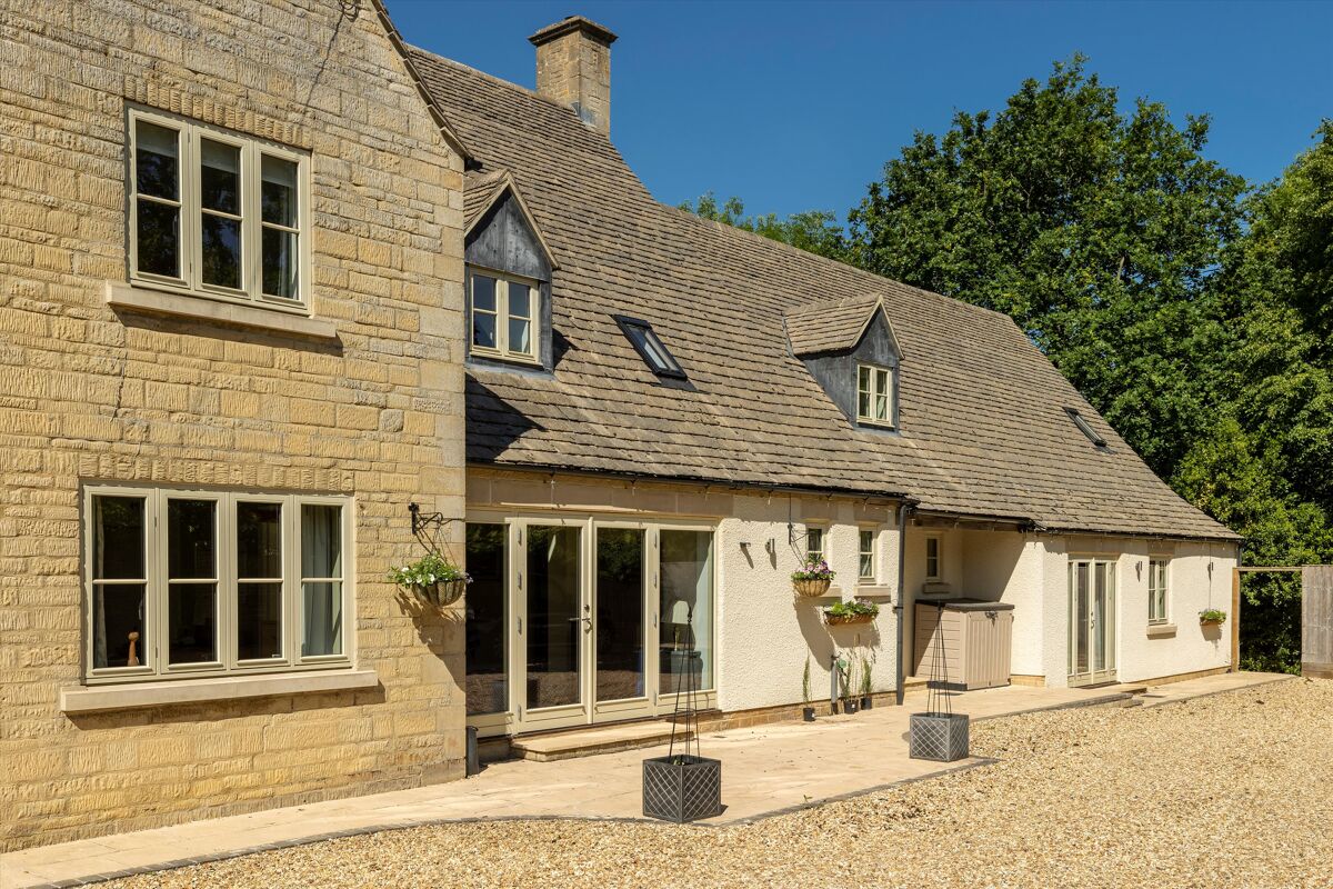 house for sale in Great Rissington, Gloucestershire, GL54 STW150065