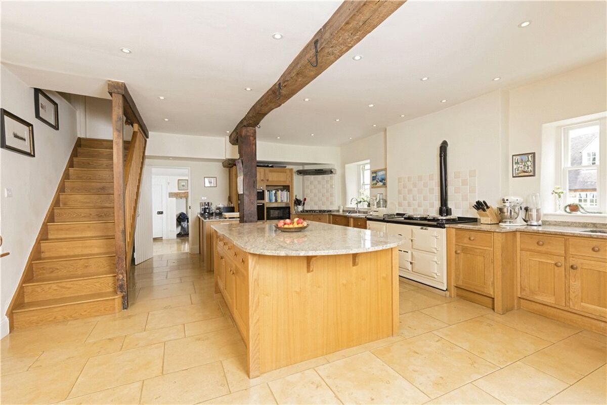 house for sale in Main Street, Bretforton, Evesham, Worcestershire