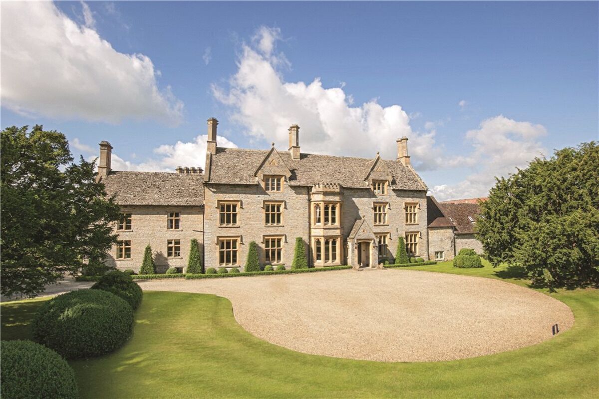 house for sale in Main Street, Bretforton, Evesham, Worcestershire