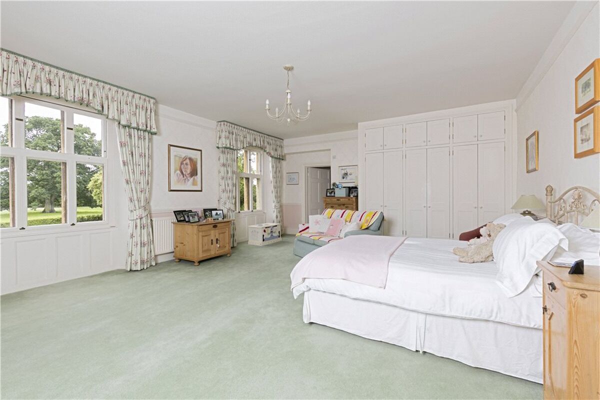 house for sale in Main Street, Bretforton, Evesham, Worcestershire