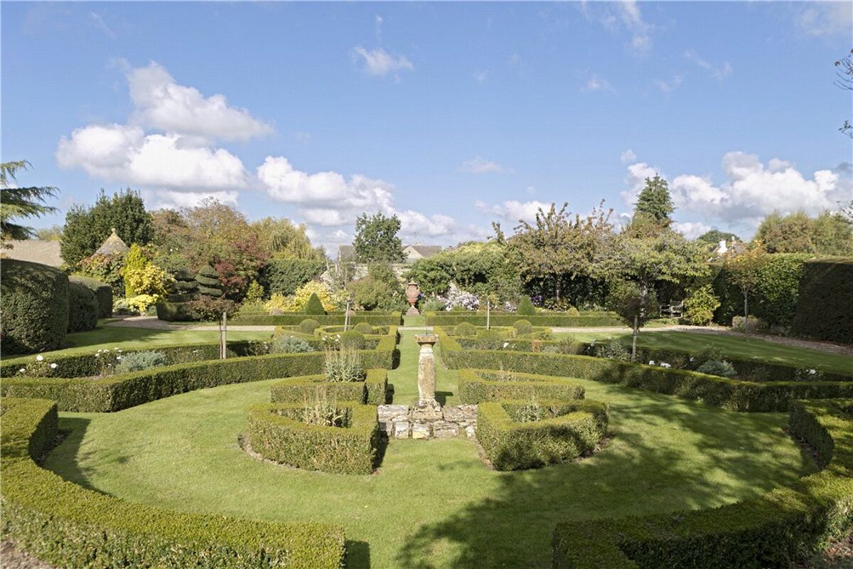 house for sale in Springfield Lane, Broadway, Worcestershire, WR12