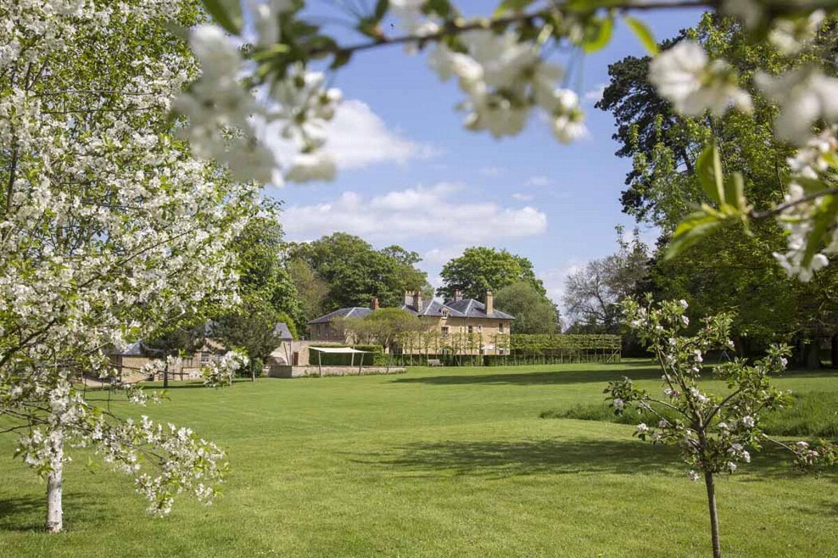 house for sale in Lower Oddington, MoretoninMarsh, Gloucestershire