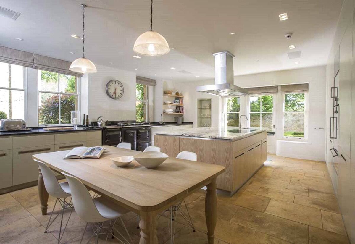 house for sale in Lower Oddington, MoretoninMarsh, Gloucestershire