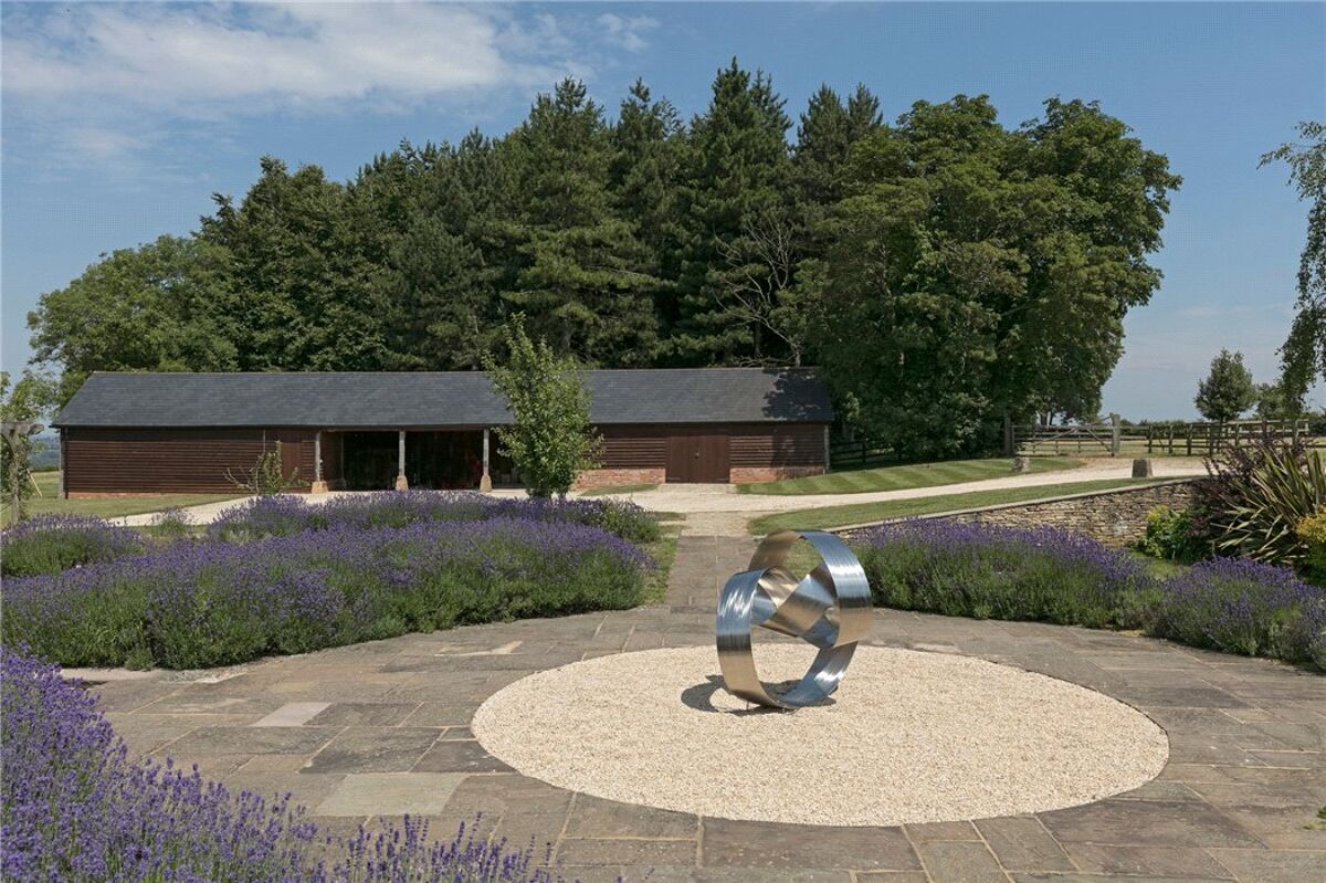 house for sale in Harrow Hill, Long Compton, ShipstononStour, CV36