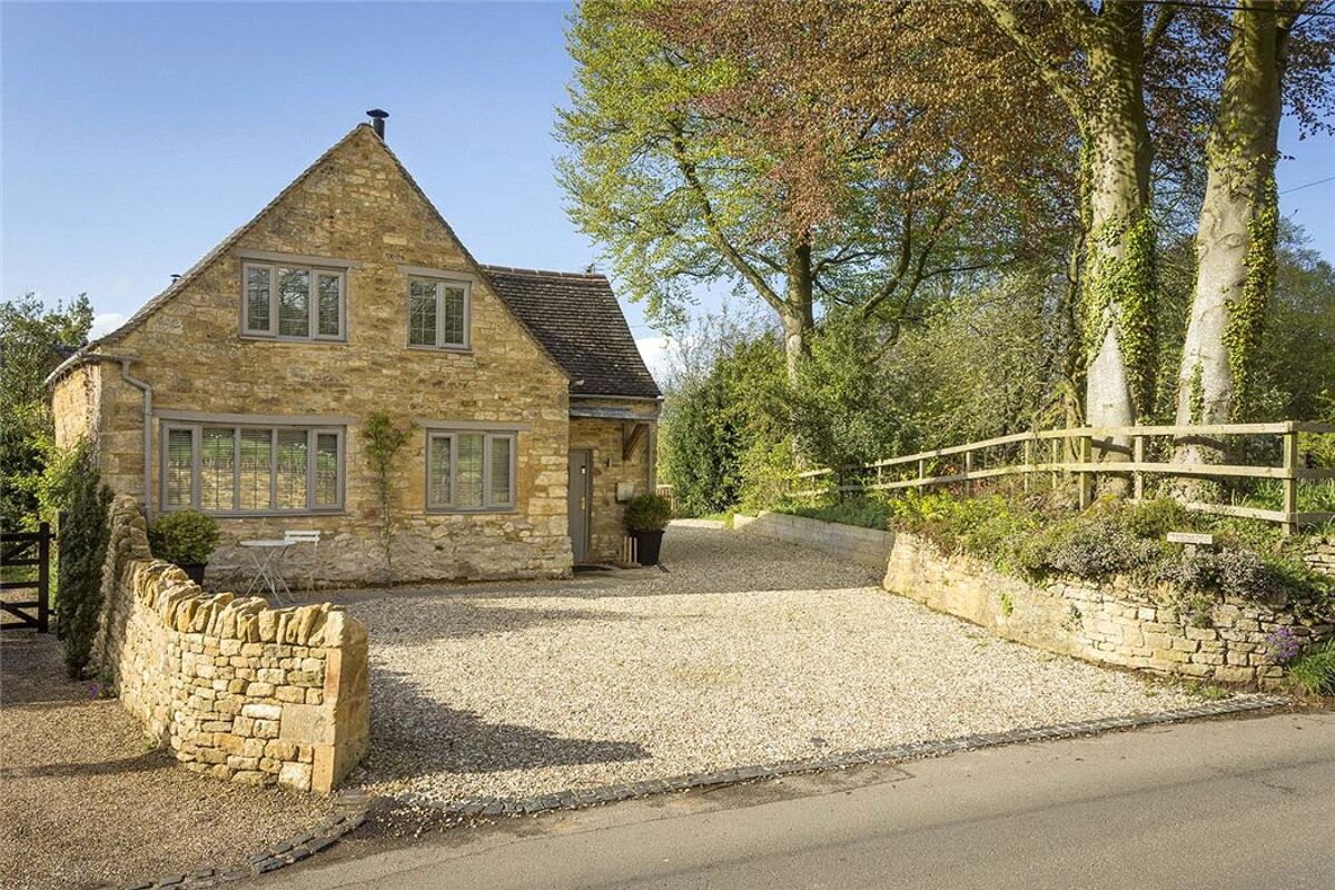 house for sale in Broad Campden,