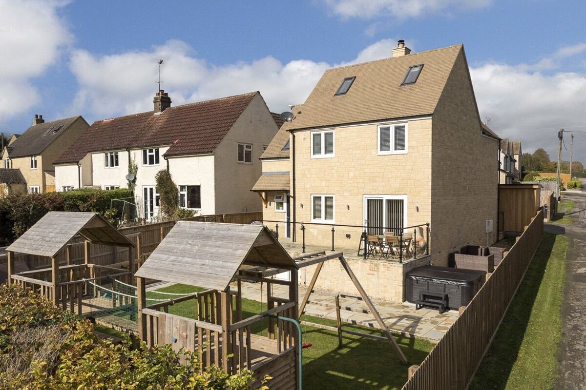 house for sale in Beechcroft, Oddington Road, Stow on the Wold