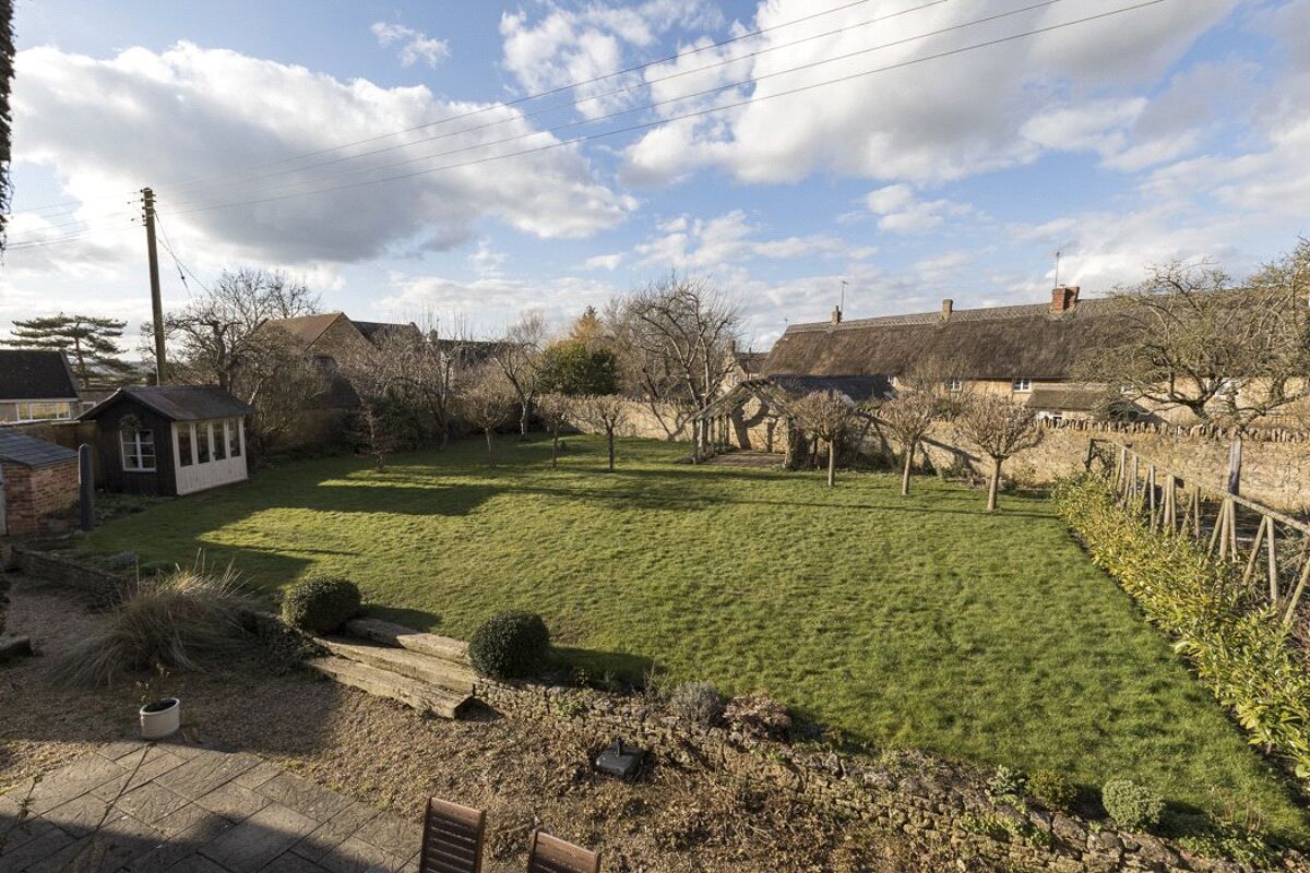 house for sale in Long Compton, ShipstononStour, CV36 STW180004