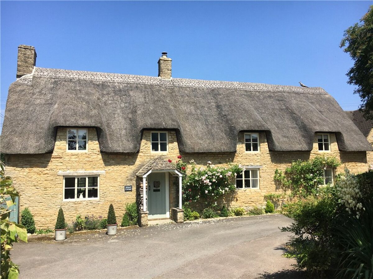 house for sale in Long Compton, ShipstononStour, CV36 STW180004