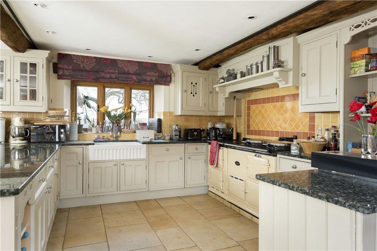 house for sale in Bourton Hill, BourtonontheWater, Cheltenham